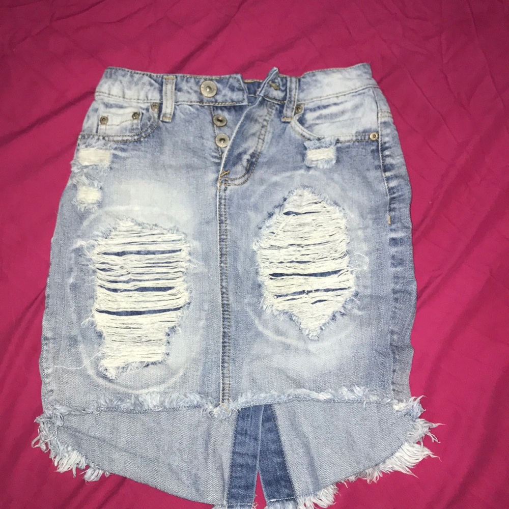 ⭐️Denim jean skirt.⭐️